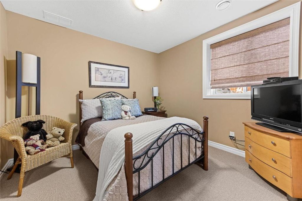 listing image 16518552313405109537