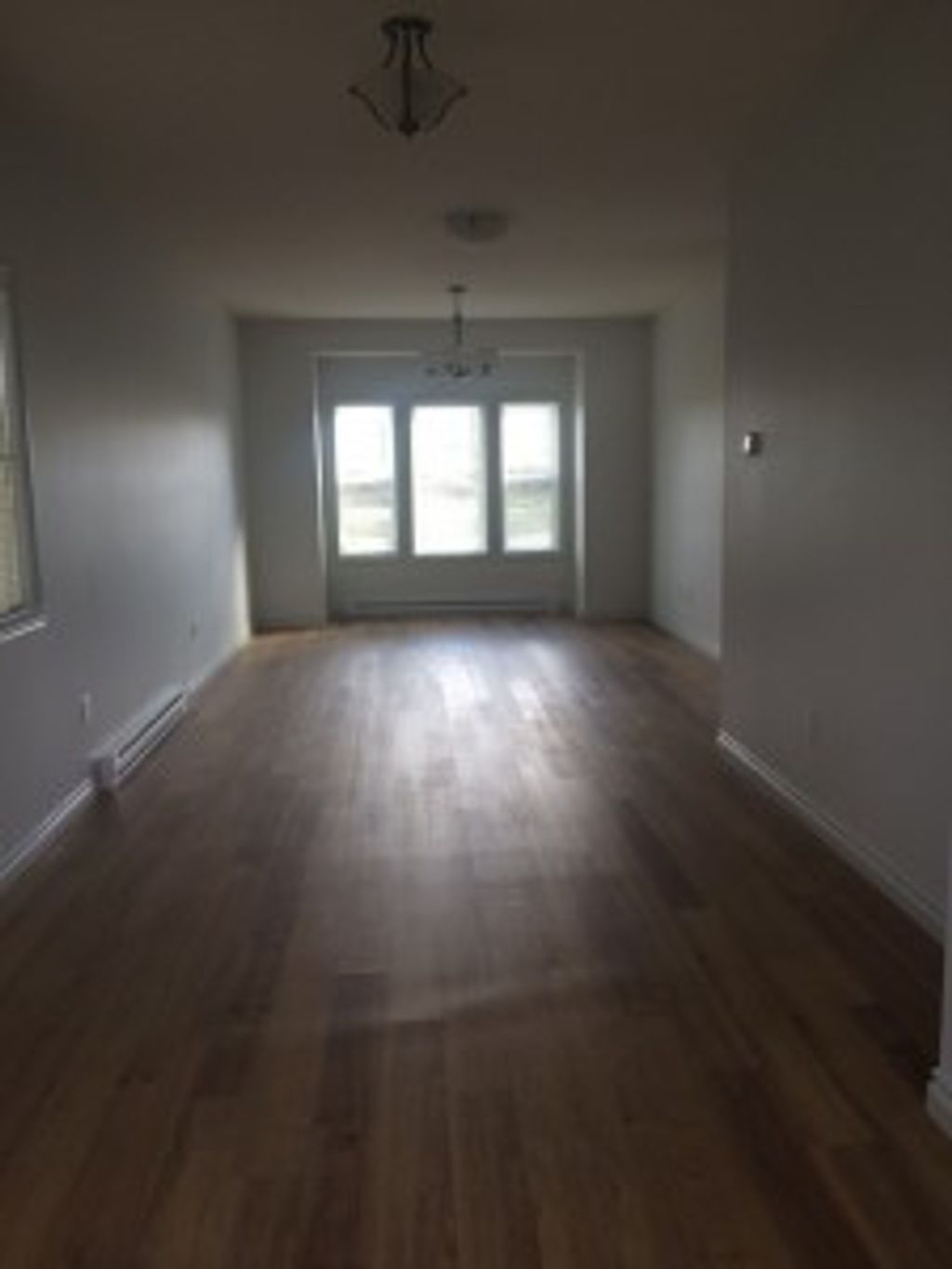 listing image 16515776690133550539