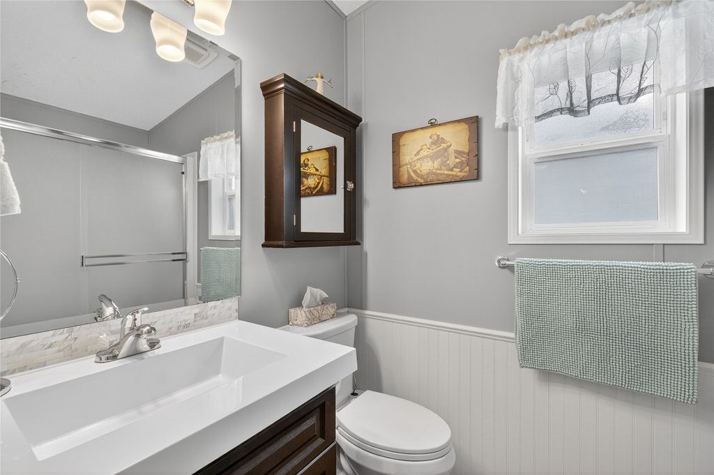 listing image 16510119934546210279