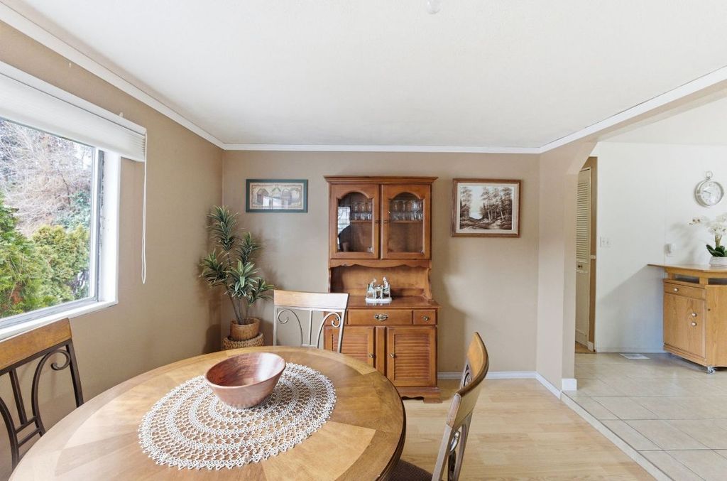 listing image 16517231480495144045