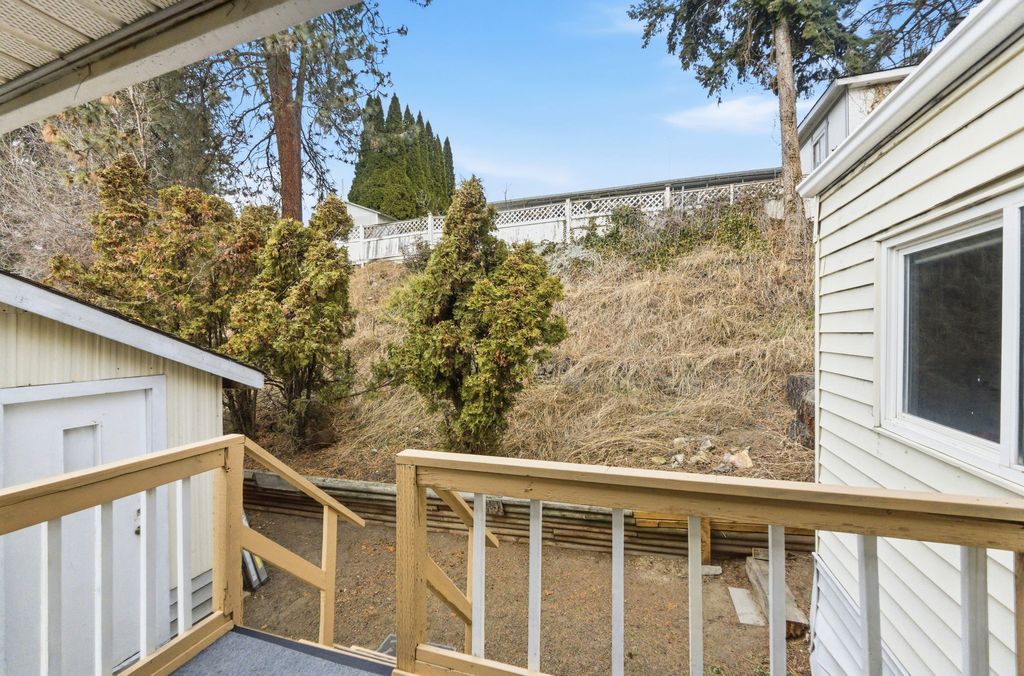 listing image 16514128207720810374