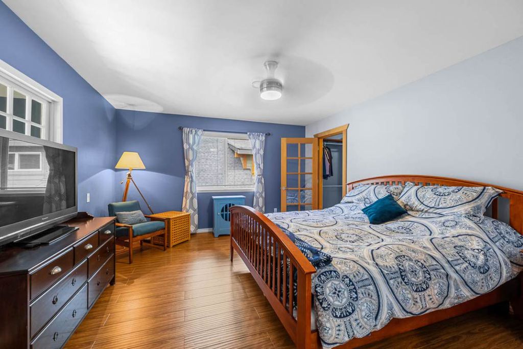 listing image 16514199774954492909