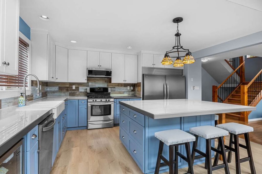 listing image 16514868902901896553
