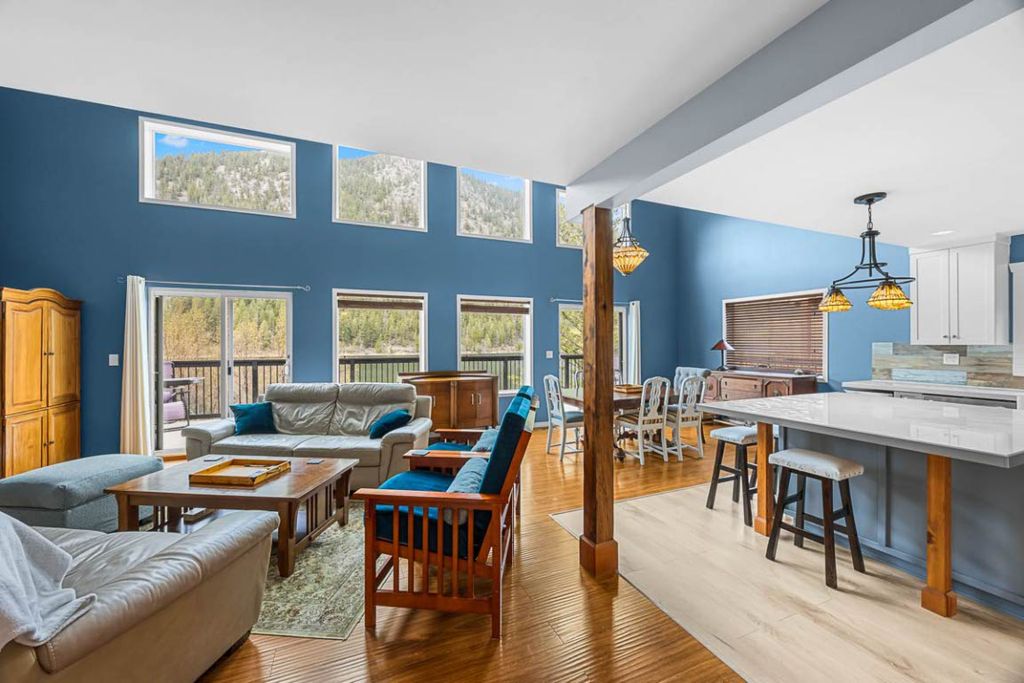 listing image 16519389559600142084