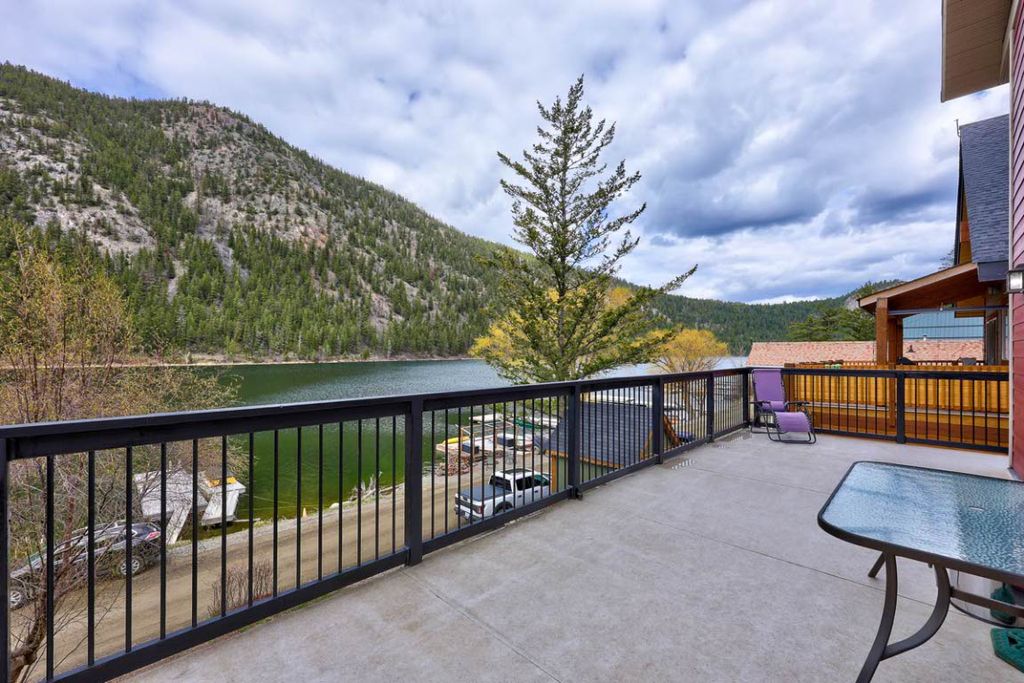 listing image 16518638448075126214