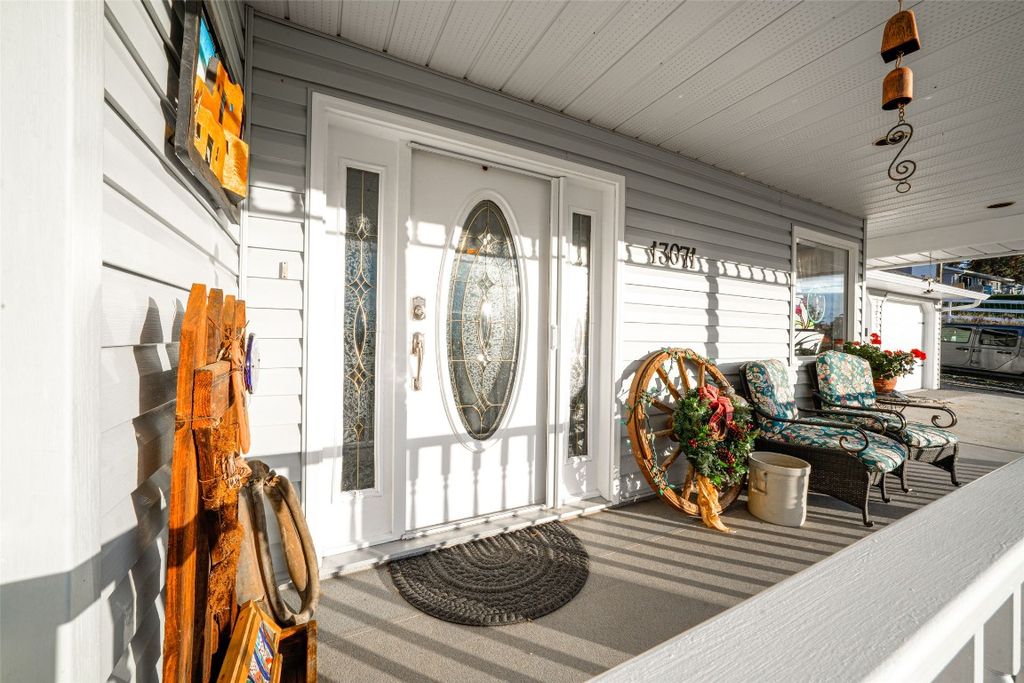 listing image 16517542863467383008