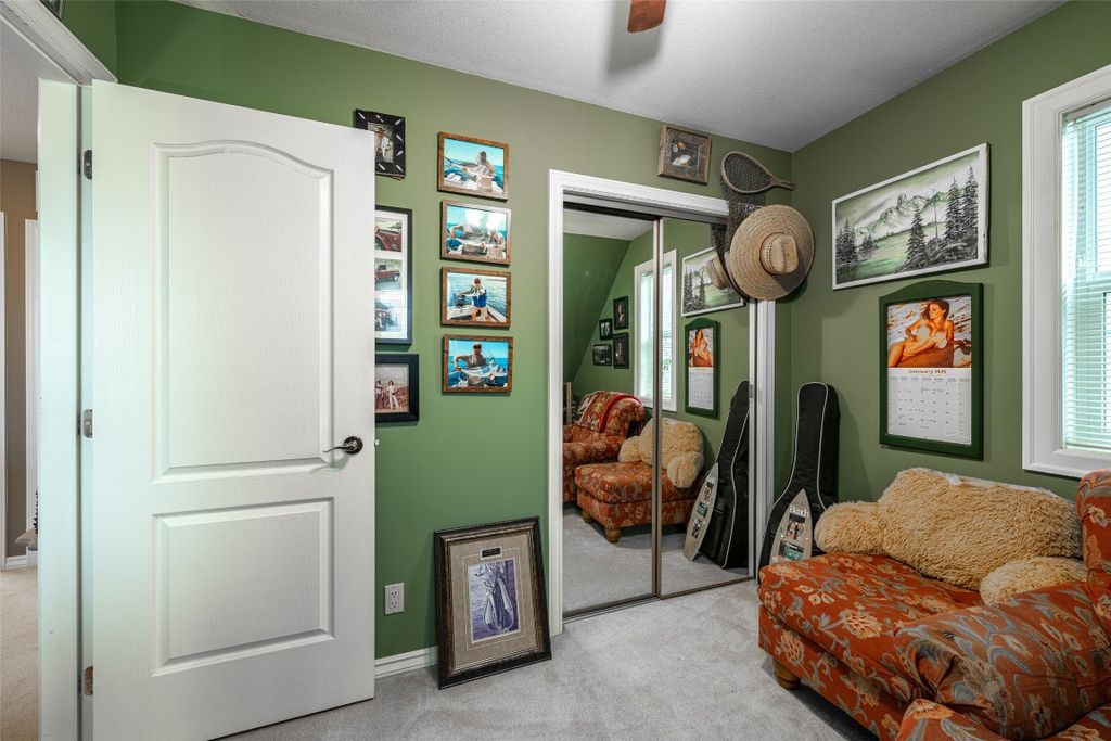 listing image 16514613062919004411