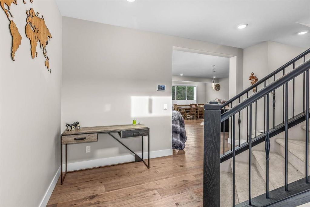 listing image 16516700000061200316