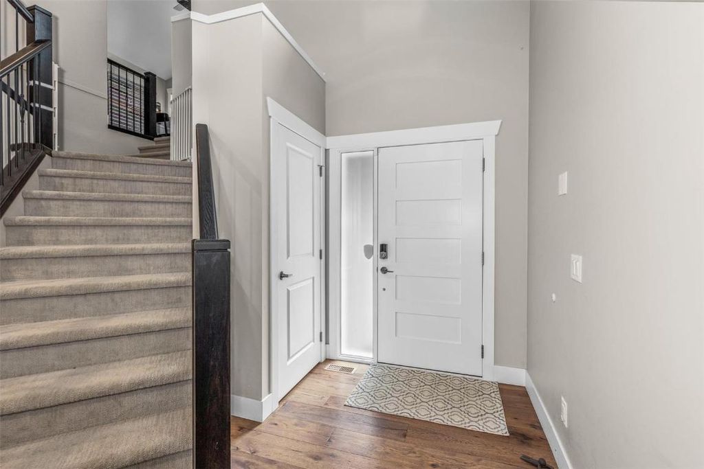 listing image 16510778577530126861