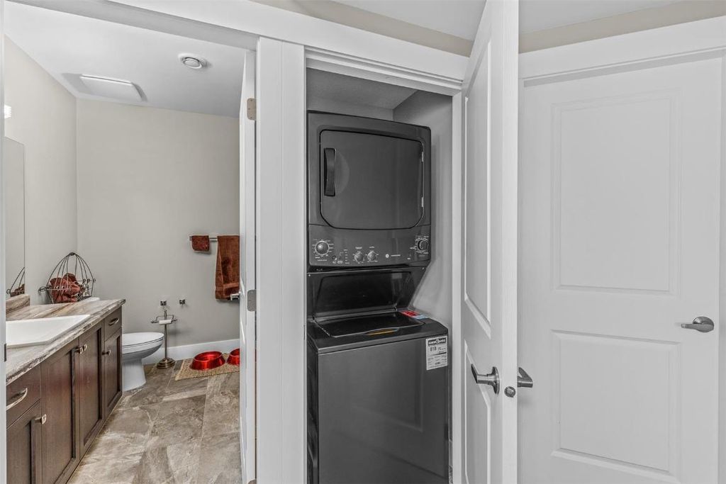listing image 16514769979034222605