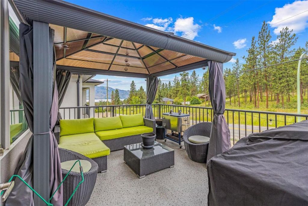 listing image 16514654557636570579