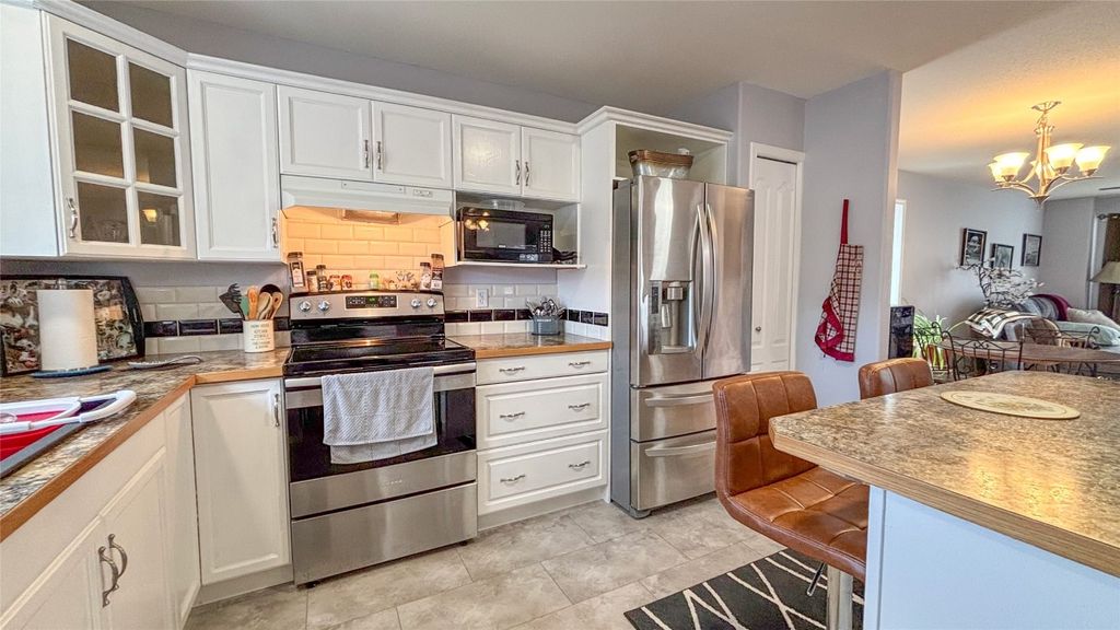 listing image 16513084533206945893