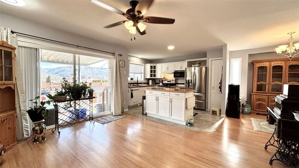 listing image 16519529187621035848