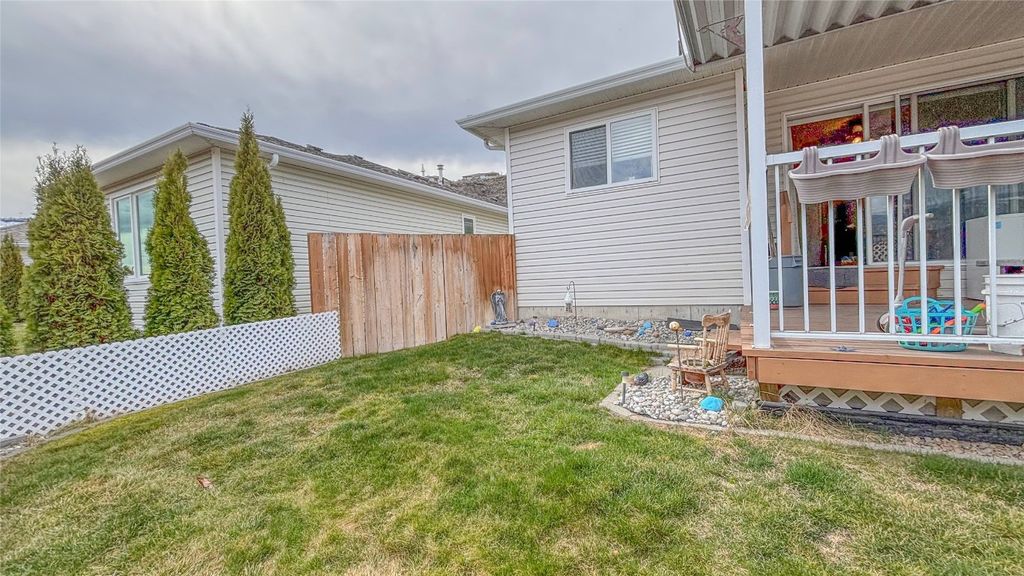 listing image 16517194299405696376