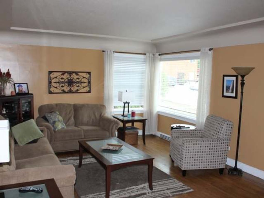 listing image 16512681598738747343