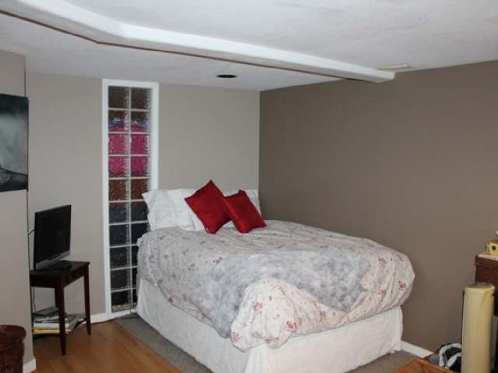 listing image 16511422107062364727