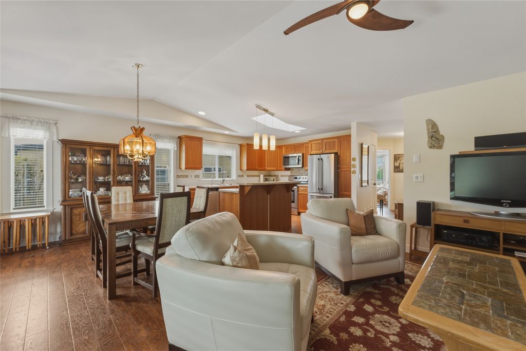 listing image 16515173098592168499