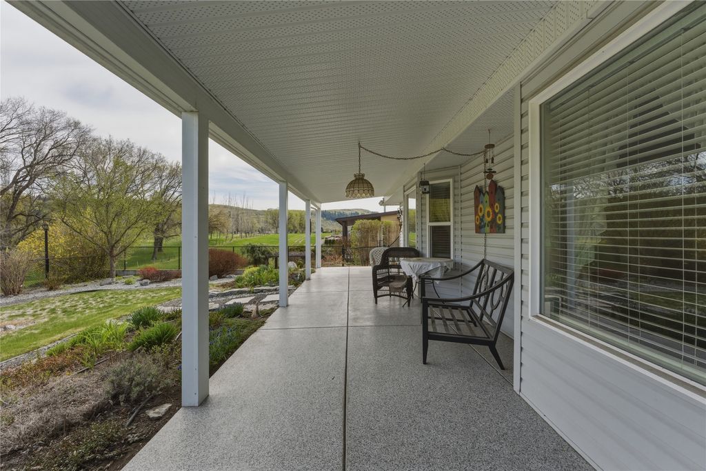listing image 16518997612185322053
