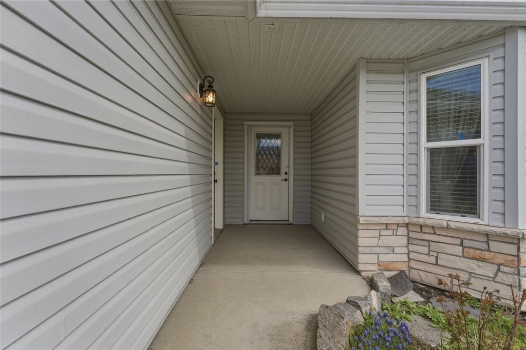 listing image 16515802921412509874