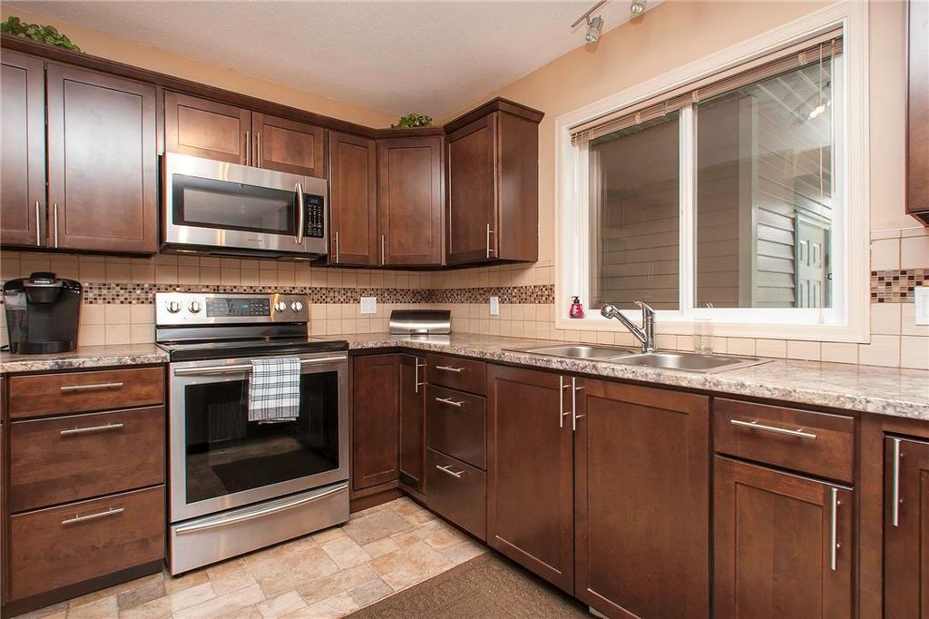 listing image 16516524308101056087