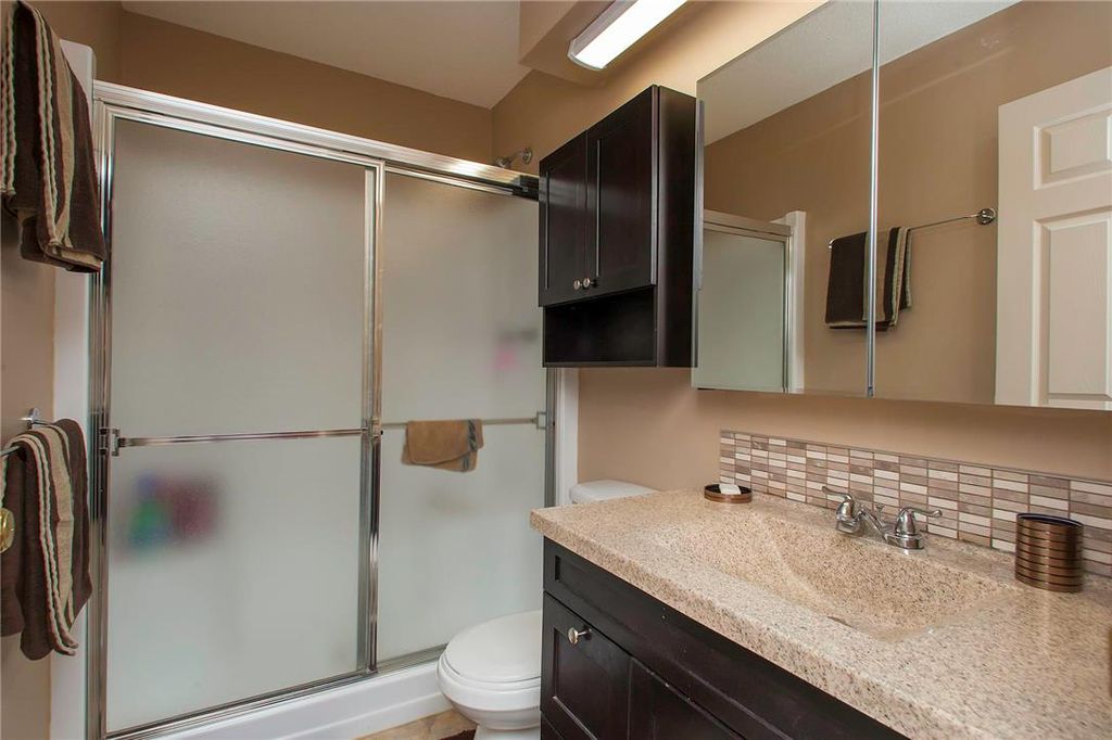 listing image 16515865655914828972