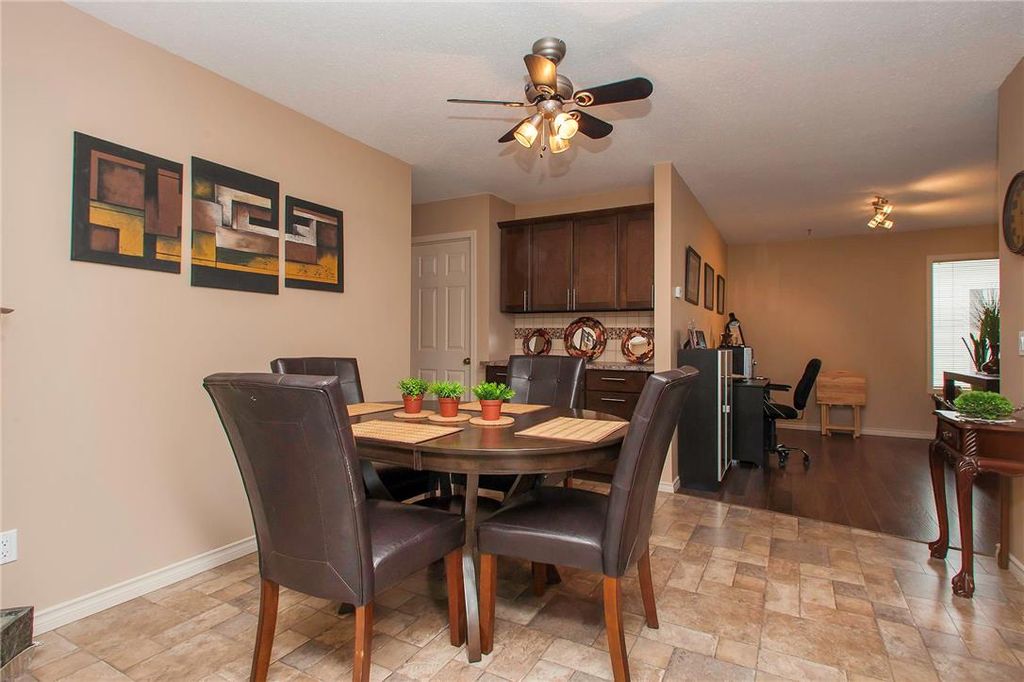 listing image 16514117421617809695