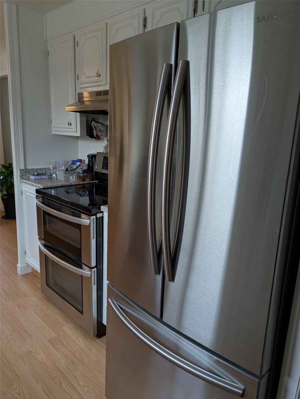 listing image 16517820912963093200