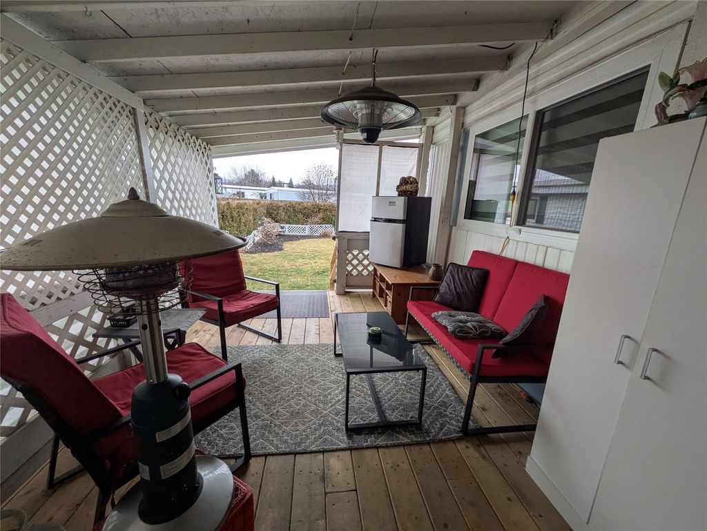 listing image 16512911928228973531