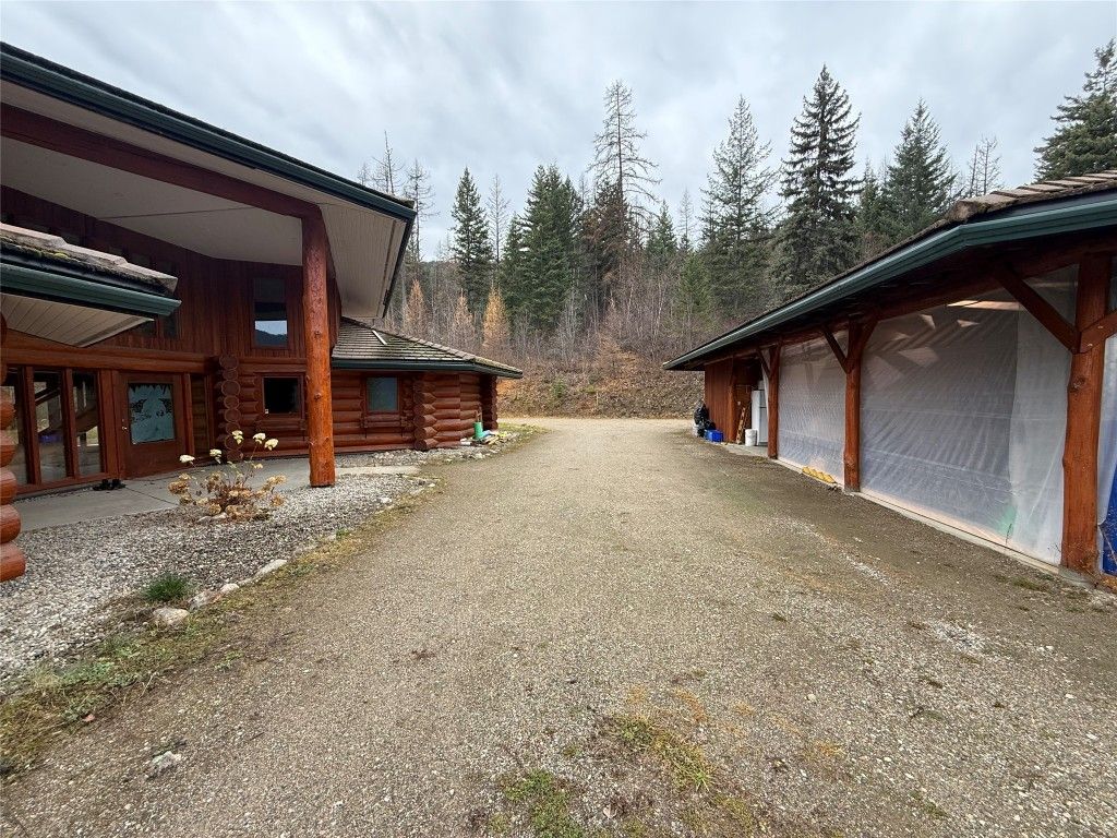 listing image 16512598940261164866