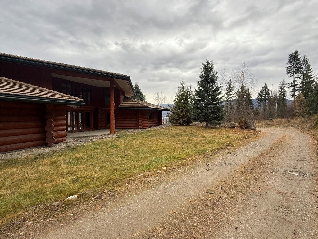 listing image 16512199351071070406