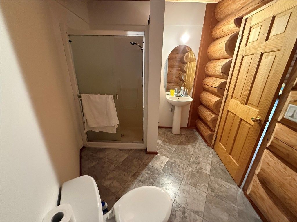 listing image 16516112416012770003