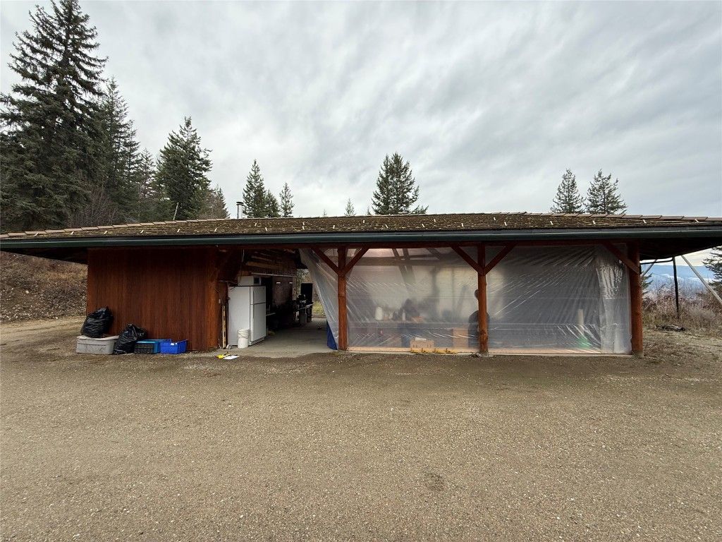 listing image 16514603391800996952