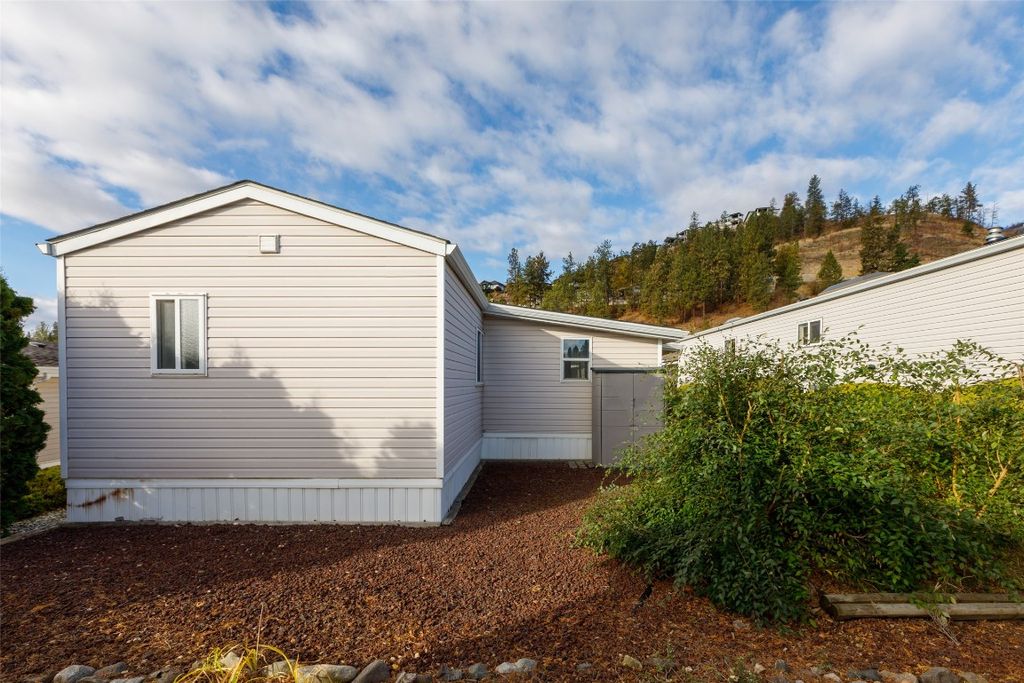 listing image 16518250930252874899