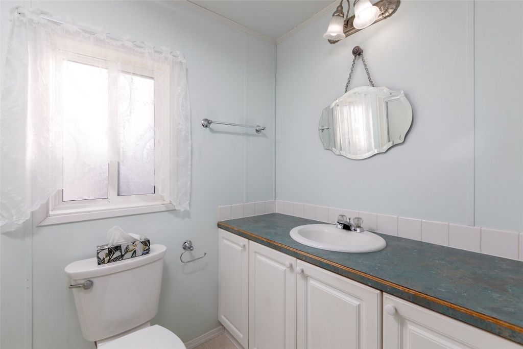 listing image 16516718196823862253