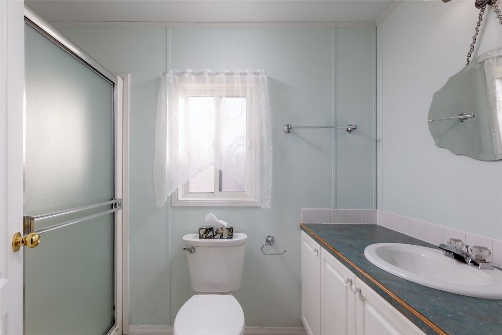 listing image 16516269539772632933