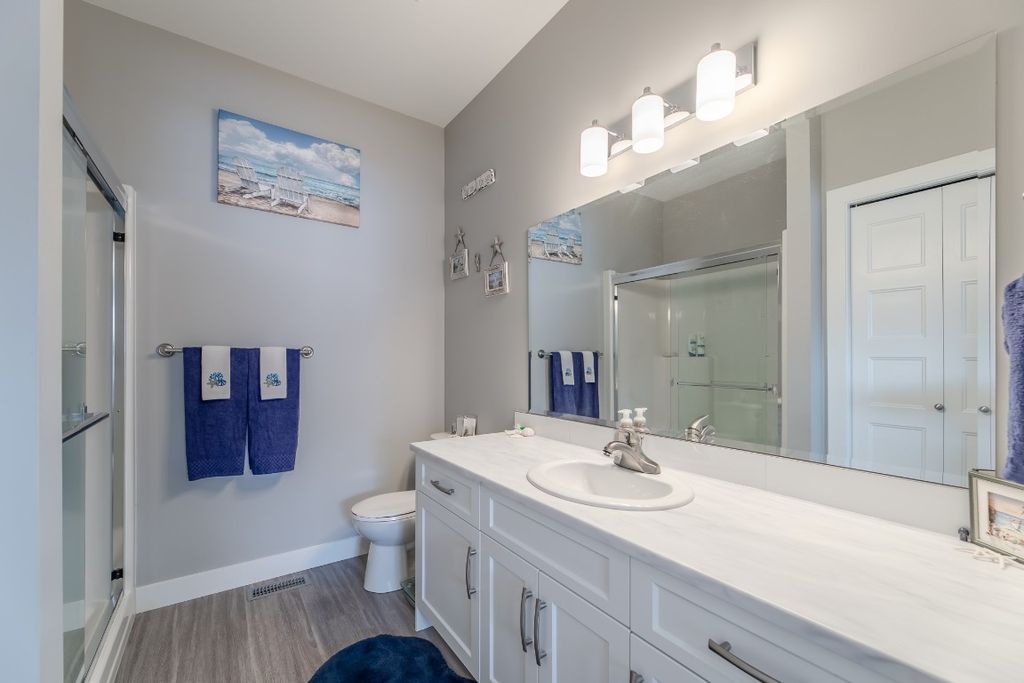 listing image 16515226729356861109
