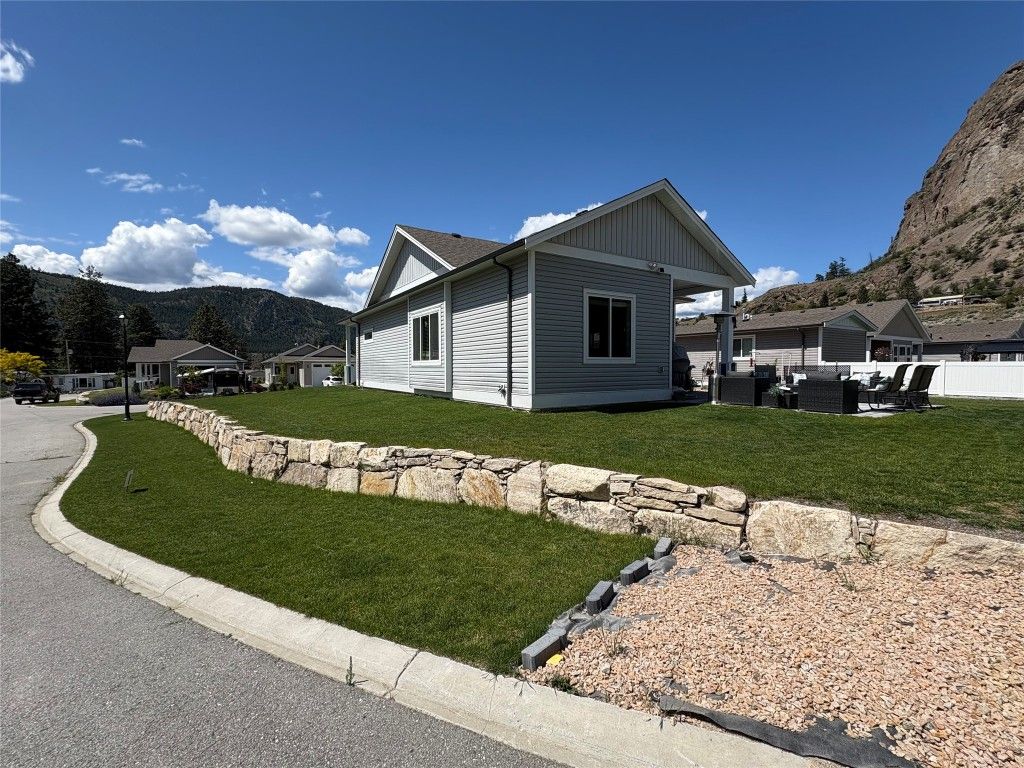 listing image 16518732235633707802