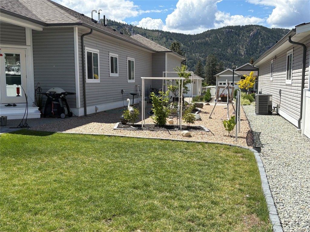 listing image 16518229908200027392