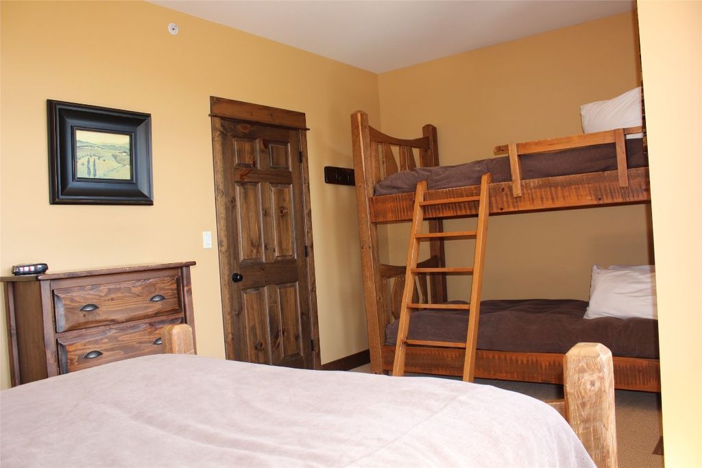 listing image 16518406259462085965