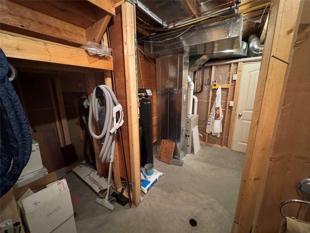 listing image 16513700519922205423
