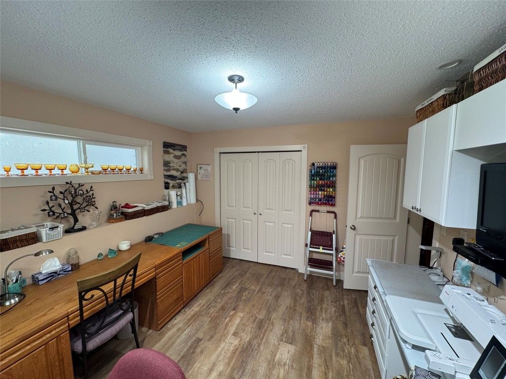listing image 16515519095163580657