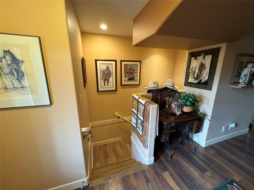 listing image 16517932386626751962