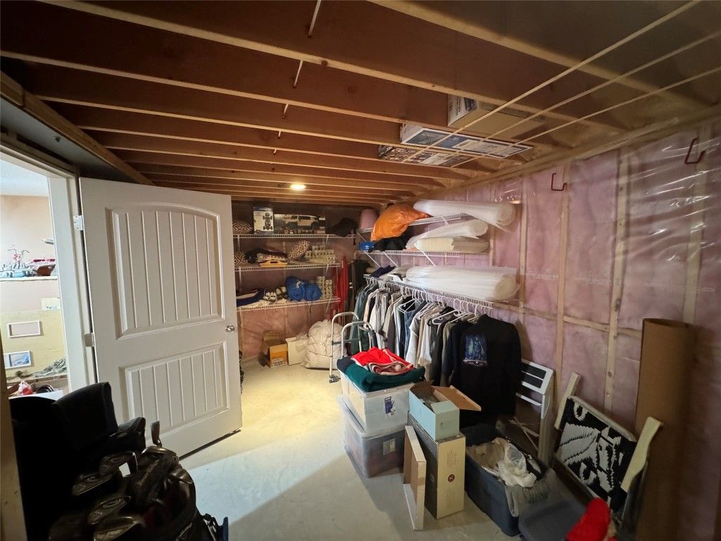 listing image 16515033313064615476