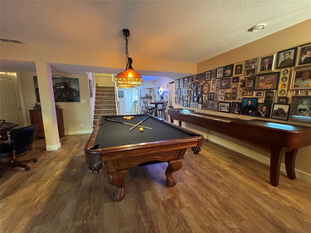 listing image 16510994939203059630