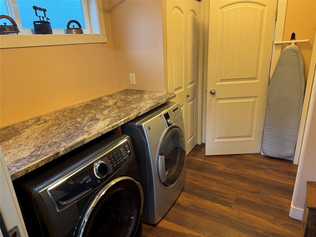 listing image 16514100103925474919