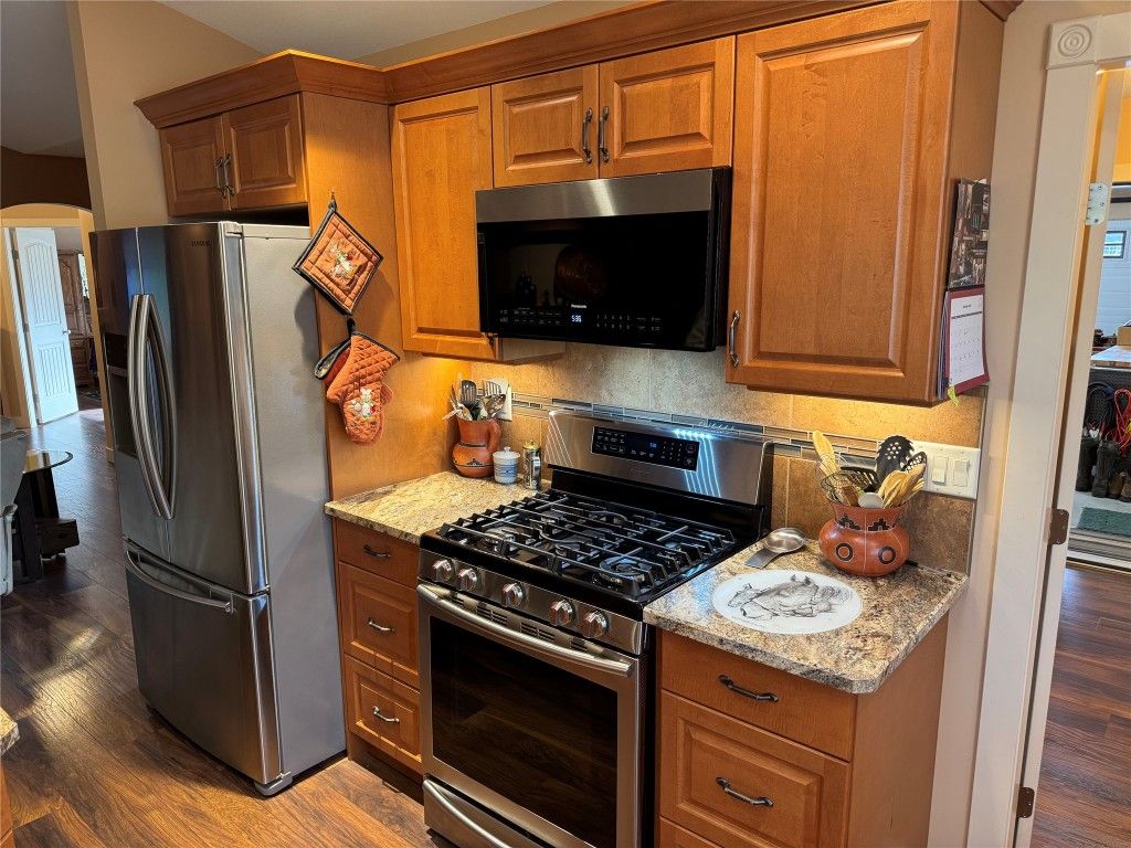 listing image 16510825325519302016