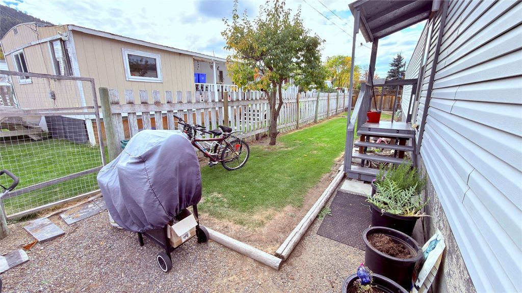 listing image 16511697664255960240