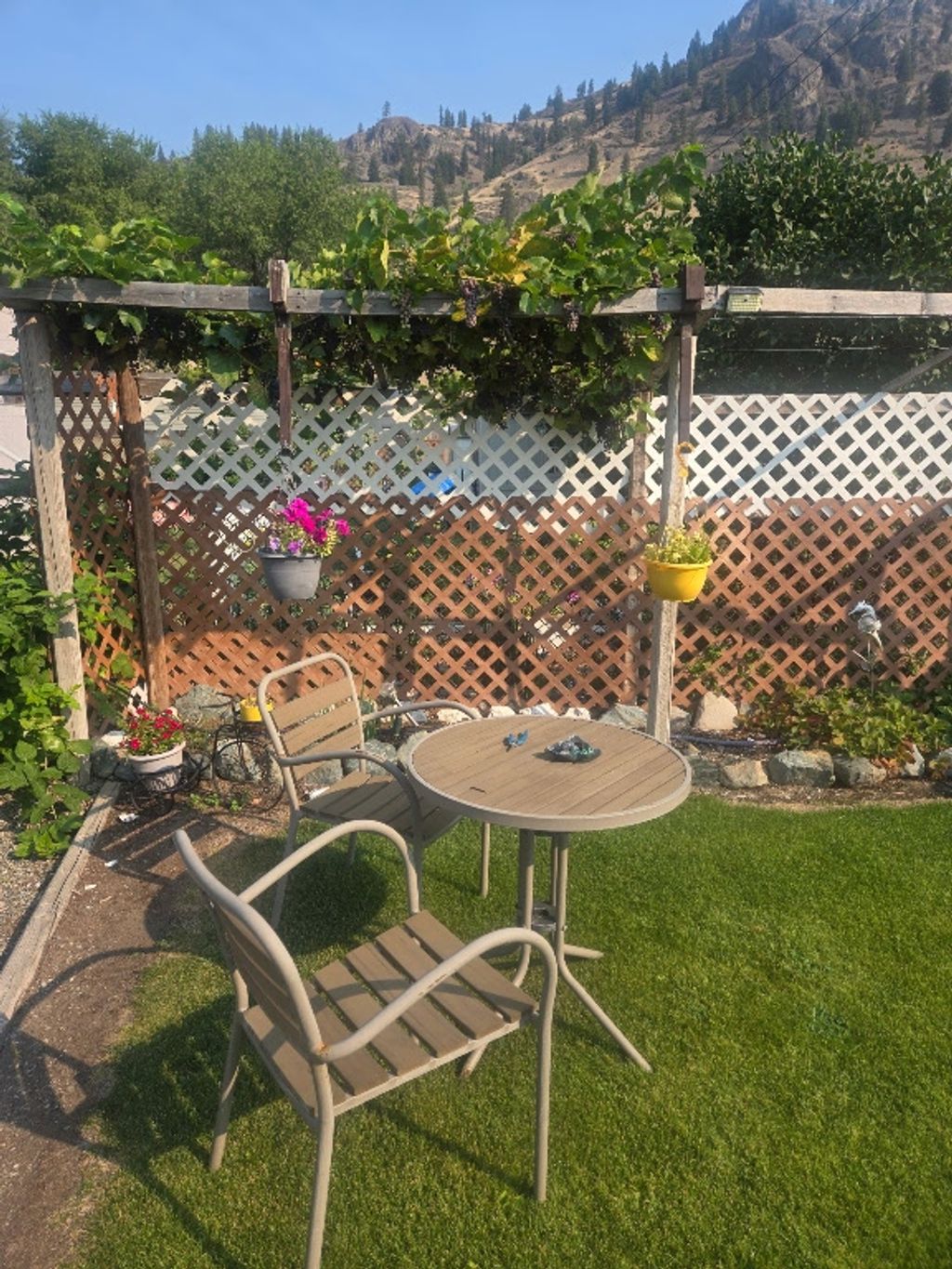 listing image 16515126752757020192