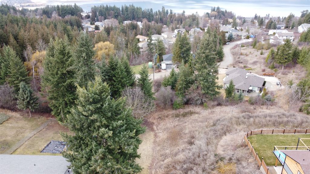 listing image 16512405842729703475