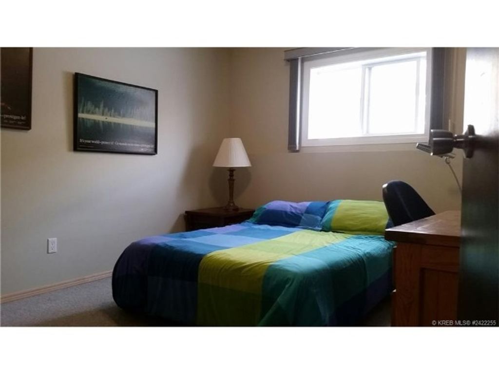 listing image 16519966807565251828